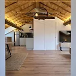 Apartamento Calquerol - Cozy Mountain Attic *