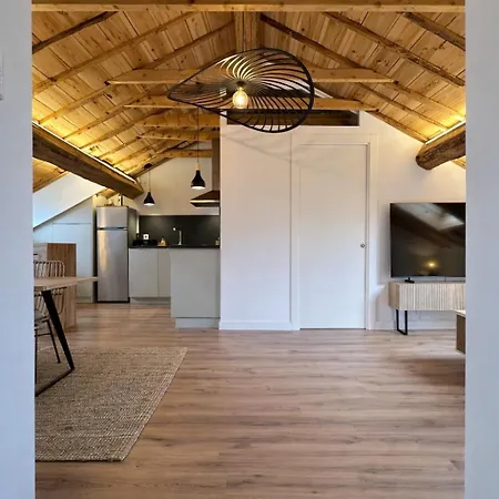 Apartment Calquerol - Cozy Mountain Attic *