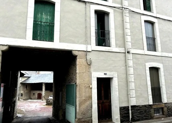 Calquerol - Cozy Mountain Attic Apartamento *